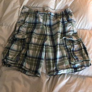 Men’s Hollister green and blue plaid Cargo shorts.